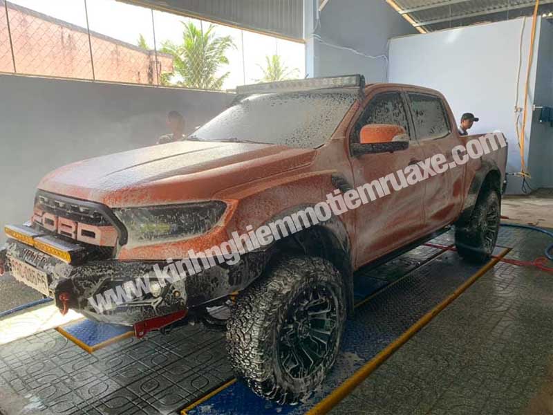 kinh-doanh-mo-hinh- cham-soc-xe-o-to-car-care-center-2