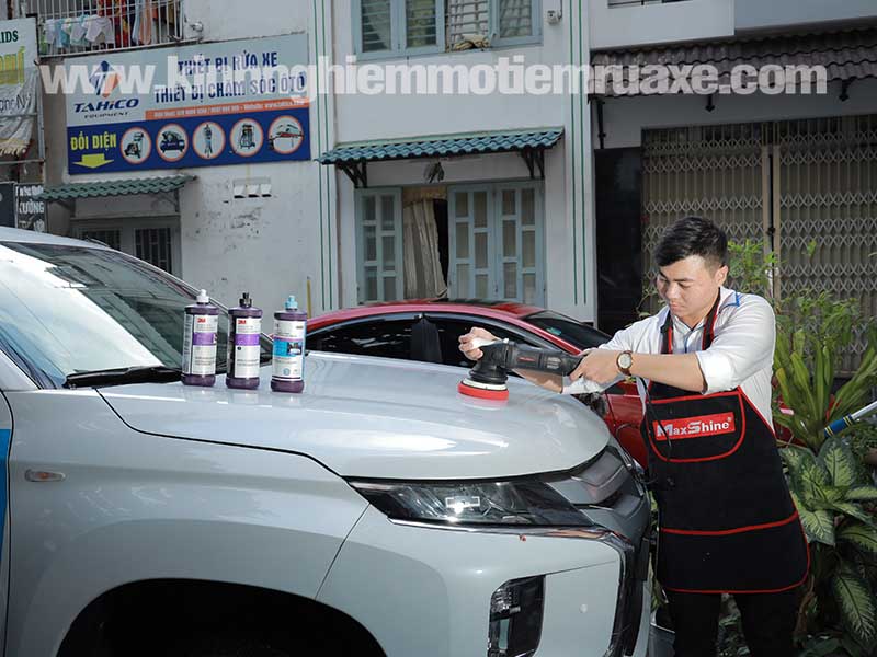 mo-tiem-rua-xe-mo-hinh-detailing-workshop-1