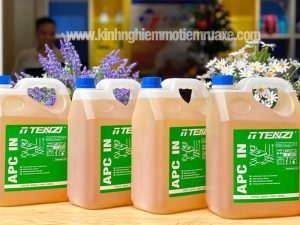 nuoc-rua-ghe-da-o-to-loai-nao-tot (2)